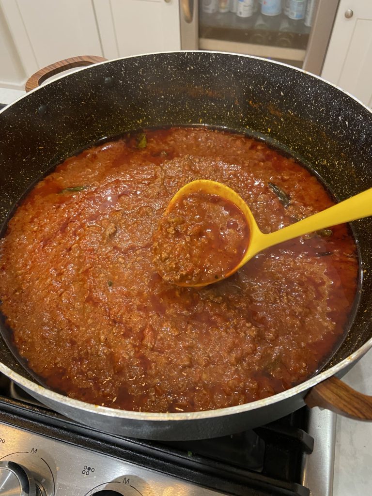 BOLOGNESE SAUCE - 16 Oz Container/4-5 servings