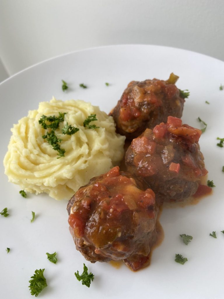 BEEF MEATBALLS IN MARINARA SAUCE